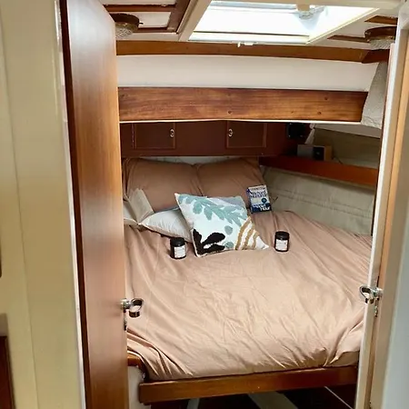 보트호텔 Sailing Nights Boat&breakfast