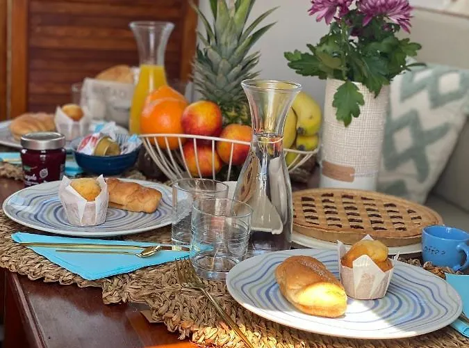 Sailing Nights Boat&breakfast * Alghero